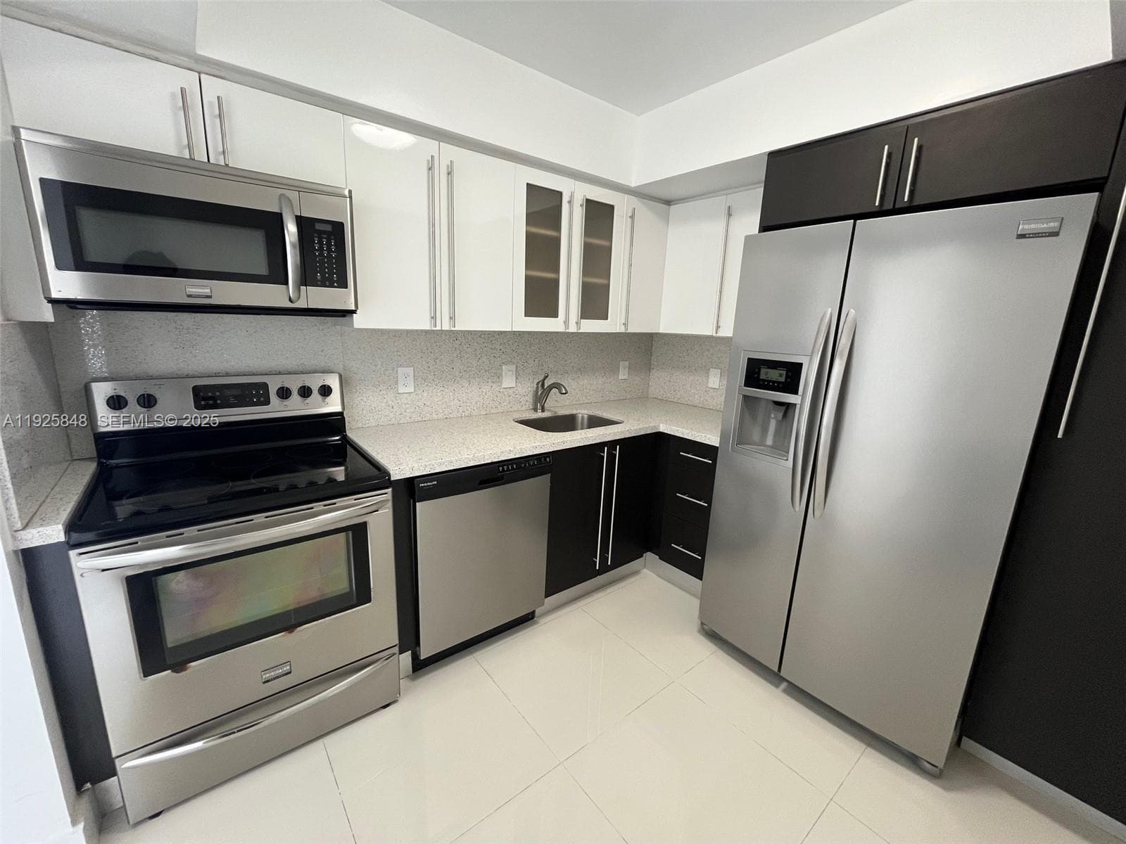 WATERVIEW CONDO · #2132 in Aventura - Photo 4