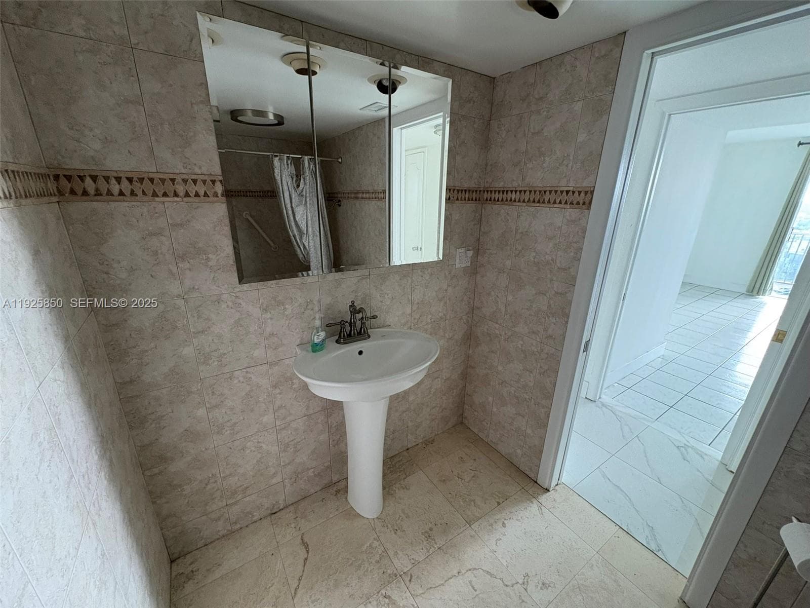 Jade Winds Association · #829-4 in Miami - Photo 27