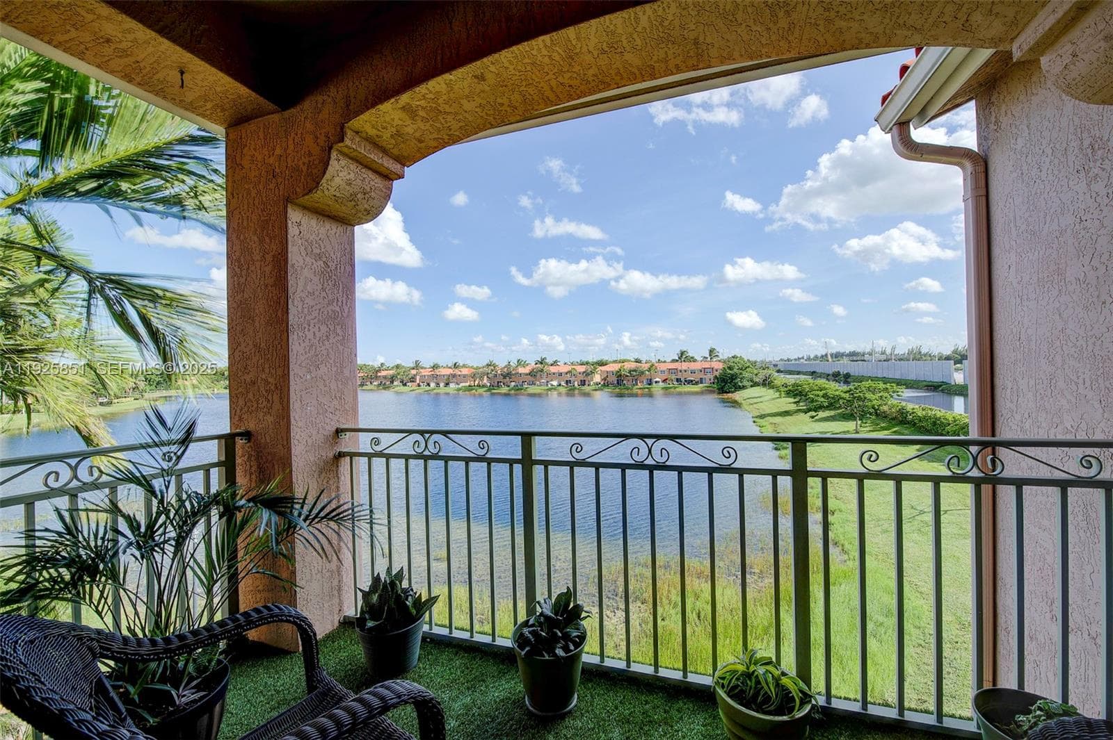 THE COURTS AT DORAL ISLES · #335 in Doral - Photo 22