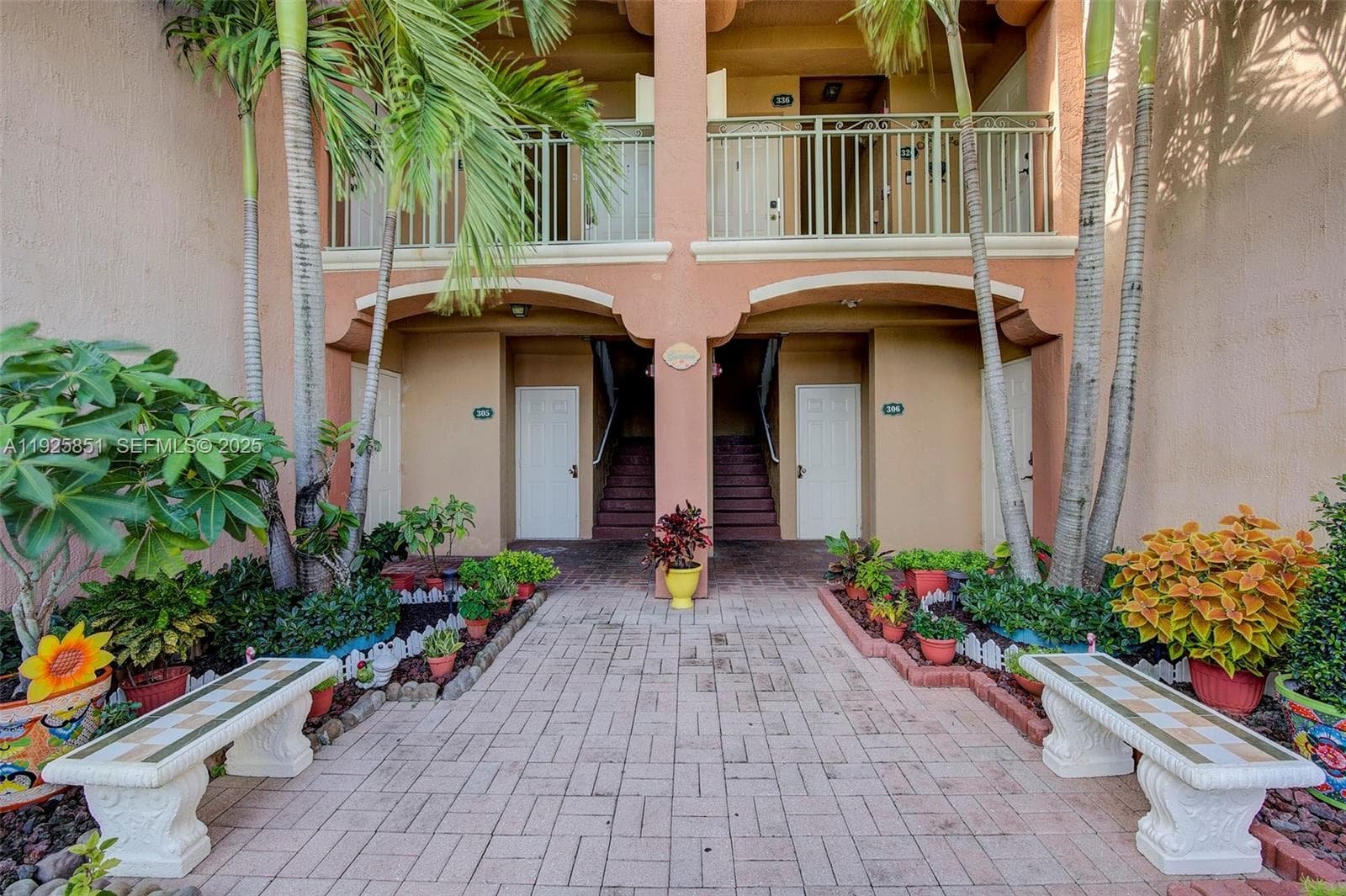 THE COURTS AT DORAL ISLES · #335 in Doral - Photo 4