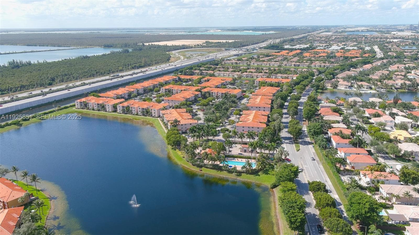 THE COURTS AT DORAL ISLES · #335 in Doral - Photo 25