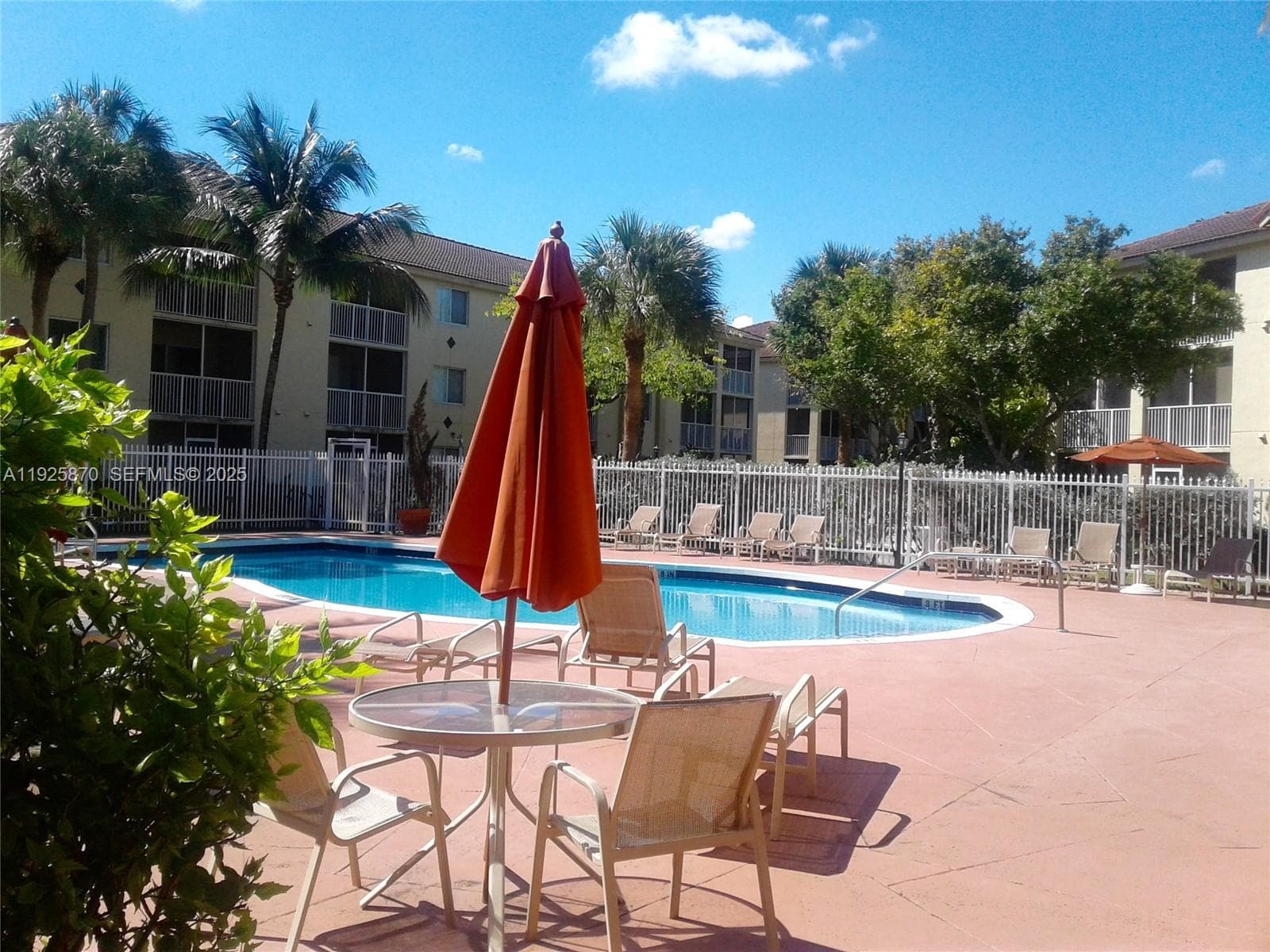 PINEHURST CLUB CONDO · #6-305 in Hollywood - Photo 20