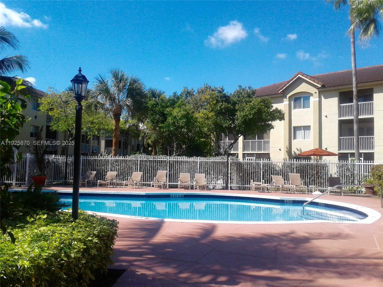 PINEHURST CLUB CONDO · #6-305 in Hollywood - Photo 21