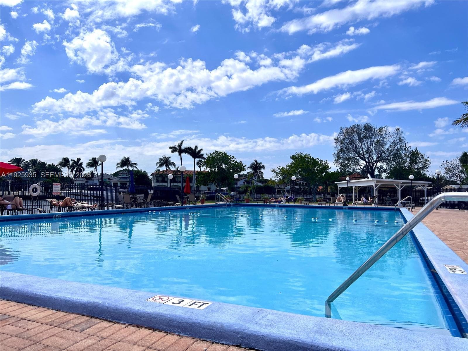 Desoto South · #119 in Hallandale Beach - Photo 19