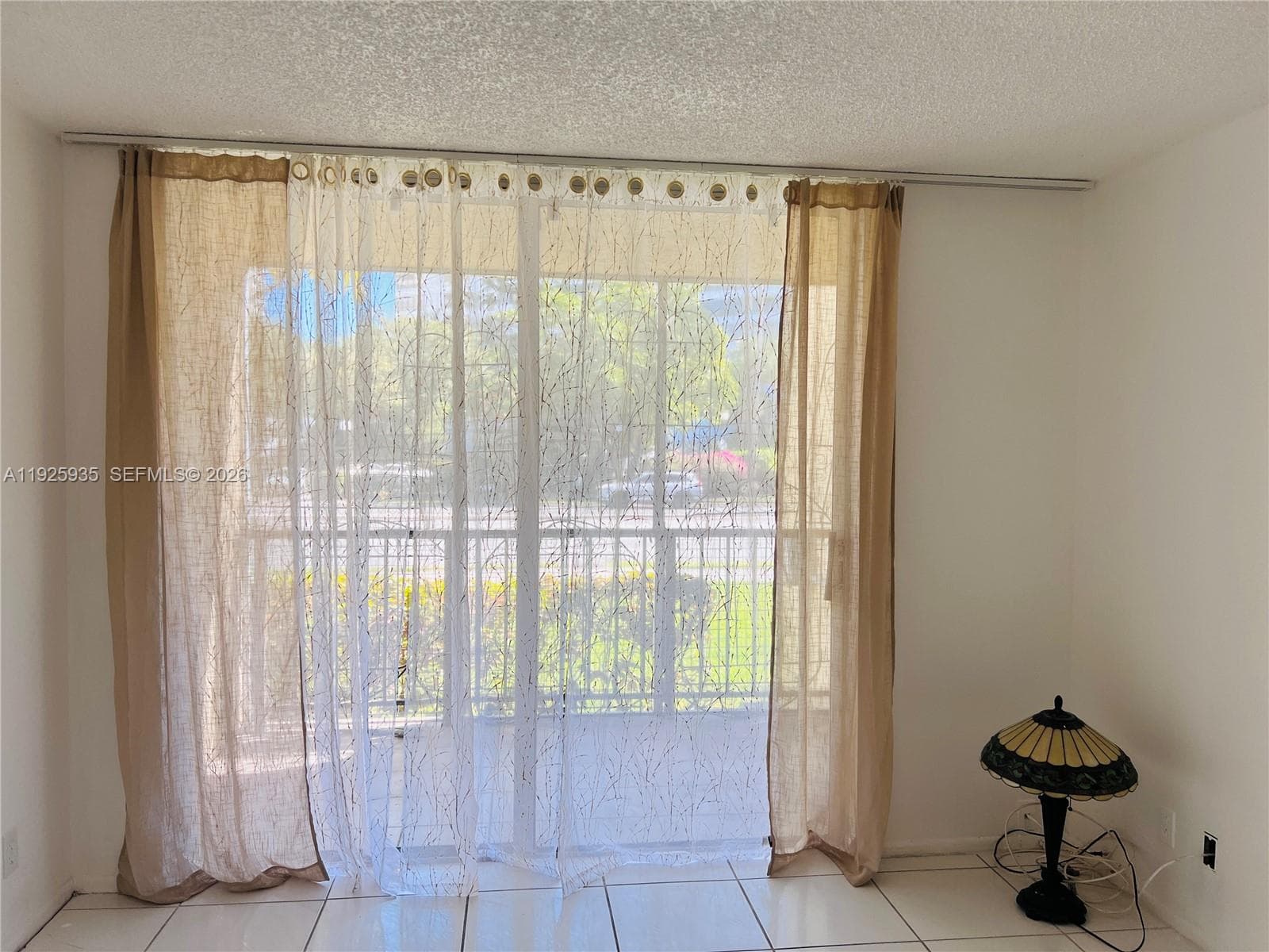 Desoto South · #119 in Hallandale Beach - Photo 8