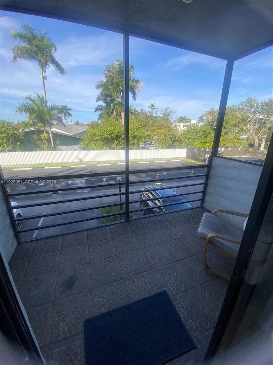 BROOKVIEW CONDO · #205 in North Miami - Photo 3
