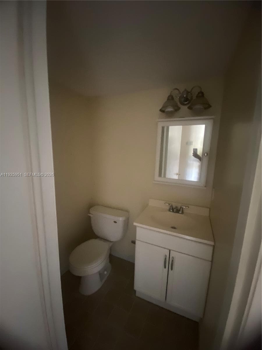 BROOKVIEW CONDO · #205 in North Miami - Photo 4