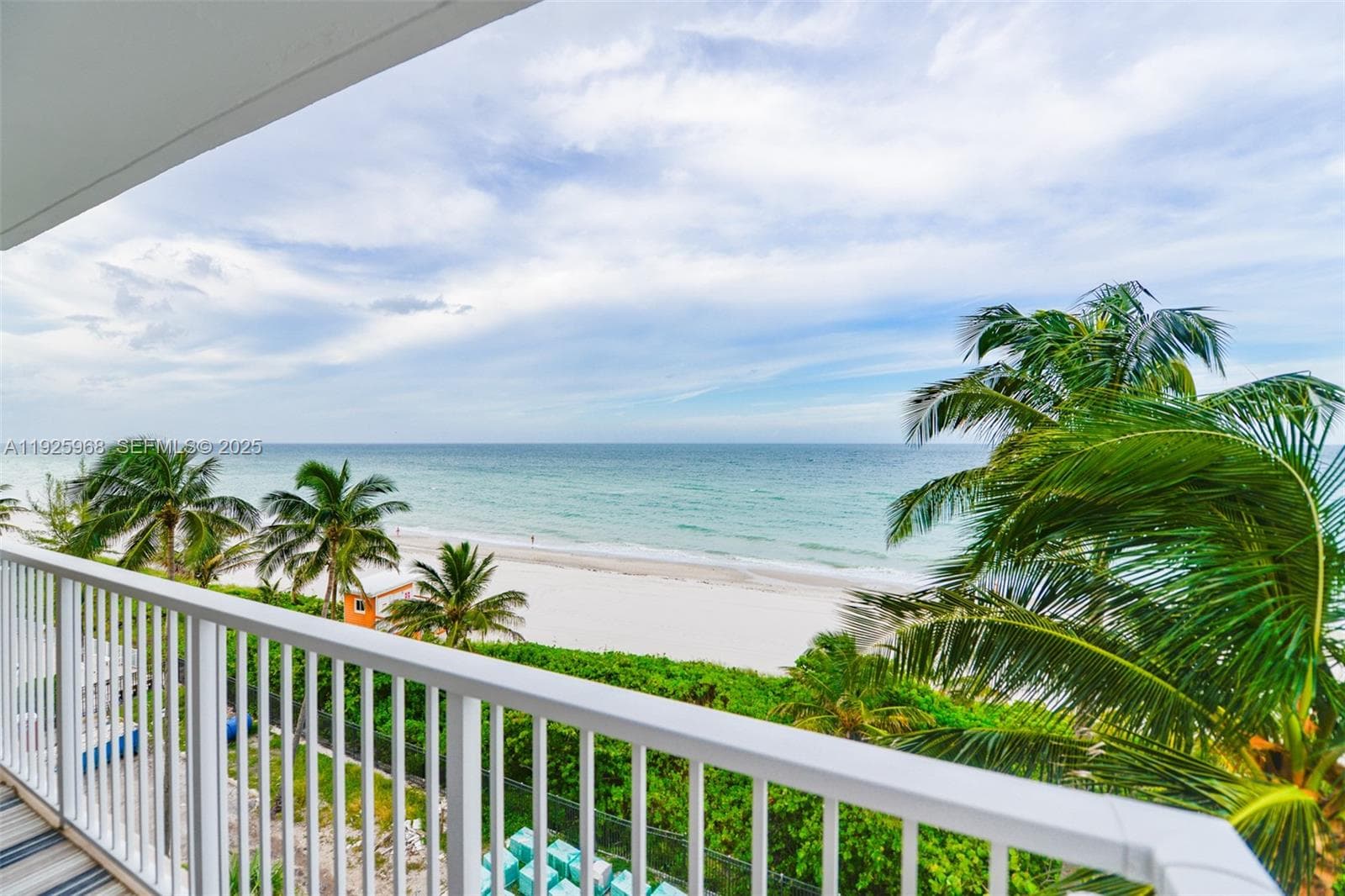 HEMISPHERES CONDO · #5Q in Hallandale Beach - Photo 4