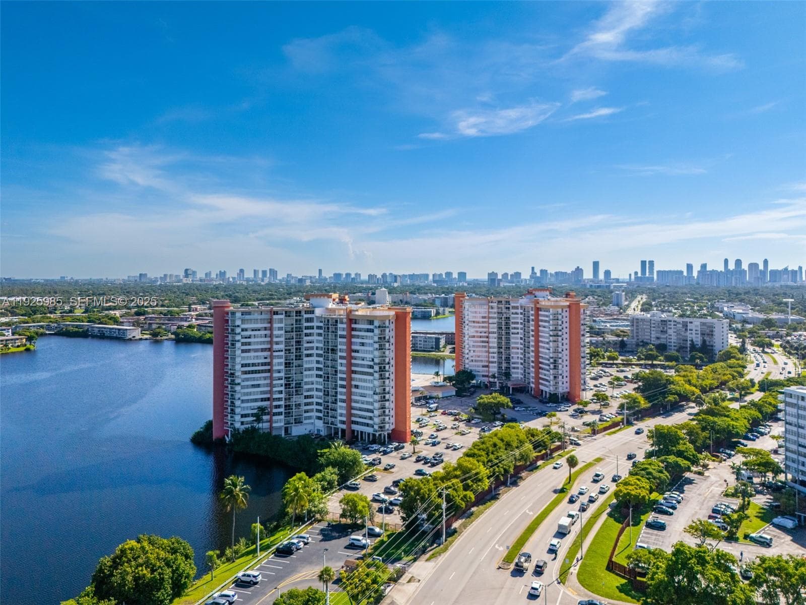 BUCKLEY TOWERS CONDO · #1523W in Miami - Photo 1