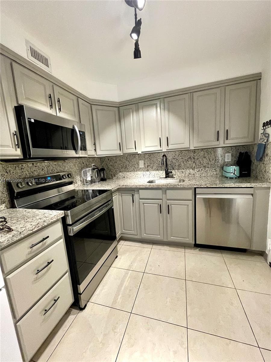 THE BELMONT CONDO · #402 in Bay Harbor Islands - Photo 12