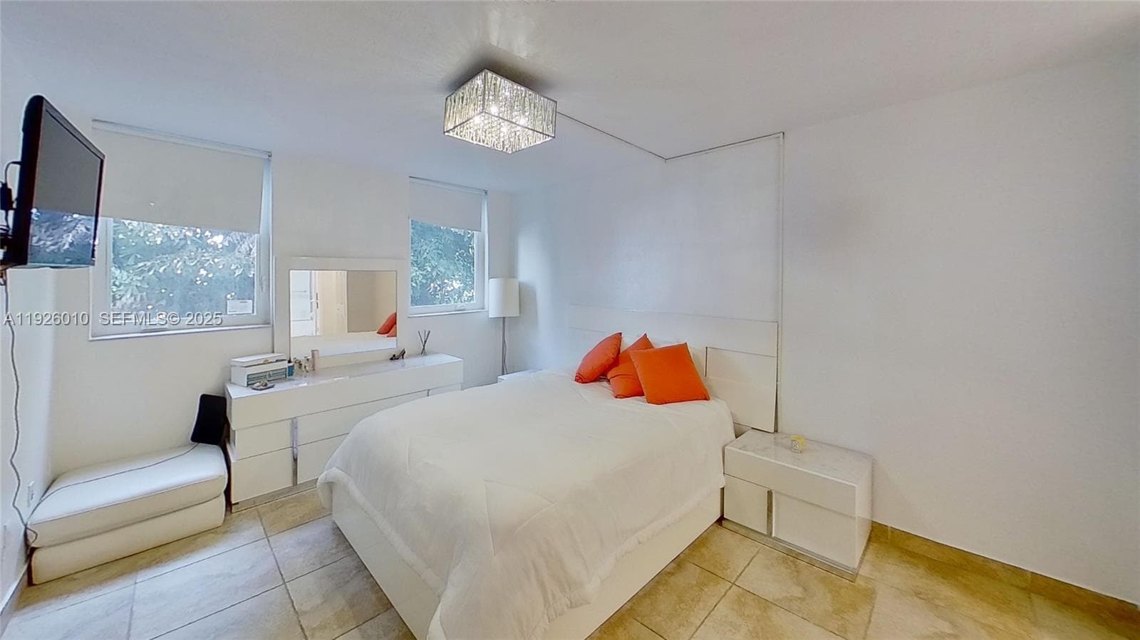 WEST BAY GARDENS CONDO · #312 in Miami Beach - Photo 2