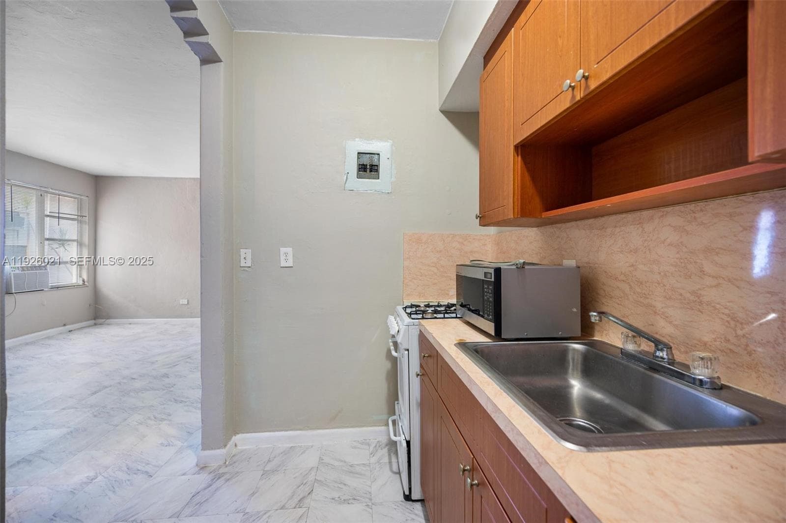 LENOX MANOR · #2 in Miami Beach - Photo 5