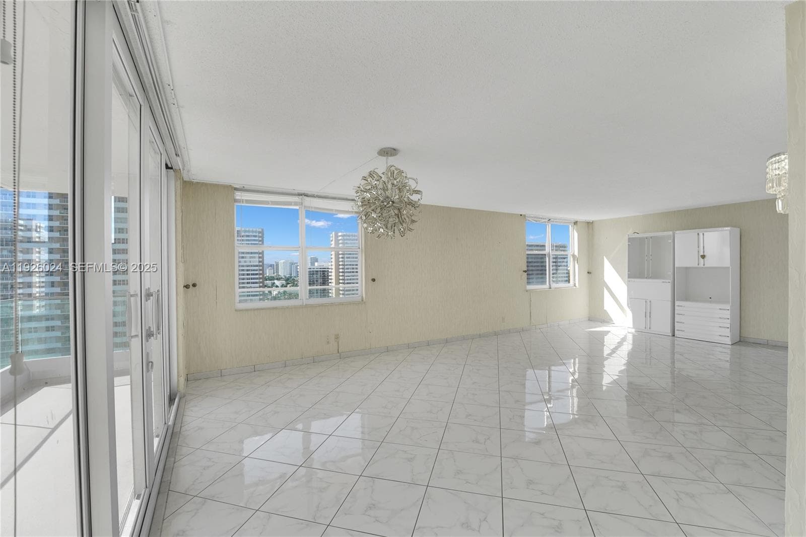 The Malaga · #16B in Hallandale Beach - Photo 23