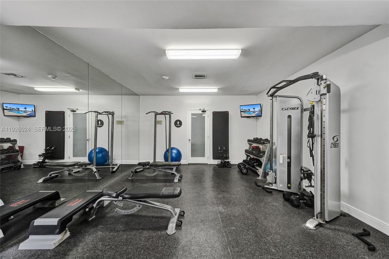 The Malaga · #16B in Hallandale Beach - Photo 47
