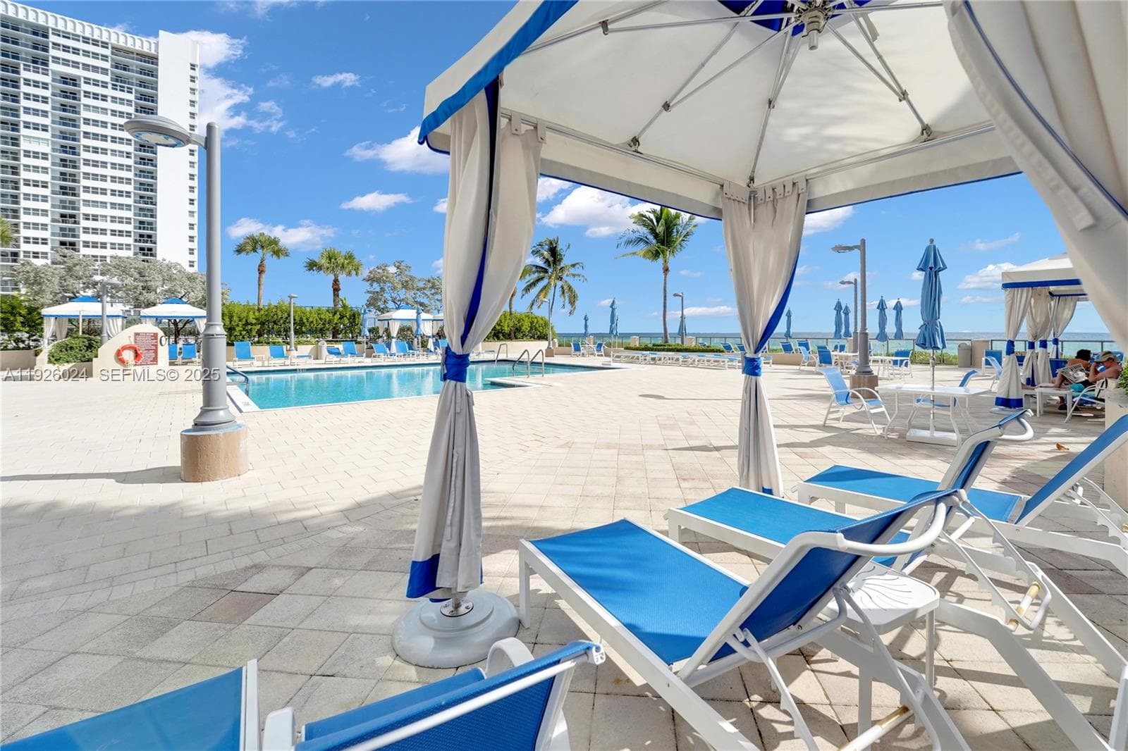 The Malaga · #16B in Hallandale Beach - Photo 53