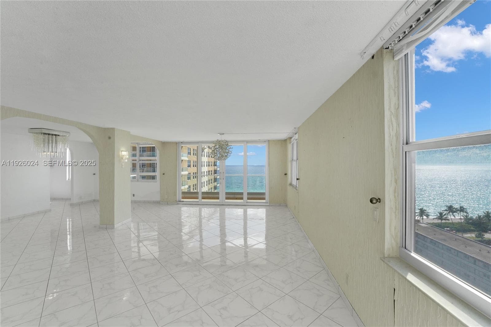The Malaga · #16B in Hallandale Beach - Photo 22