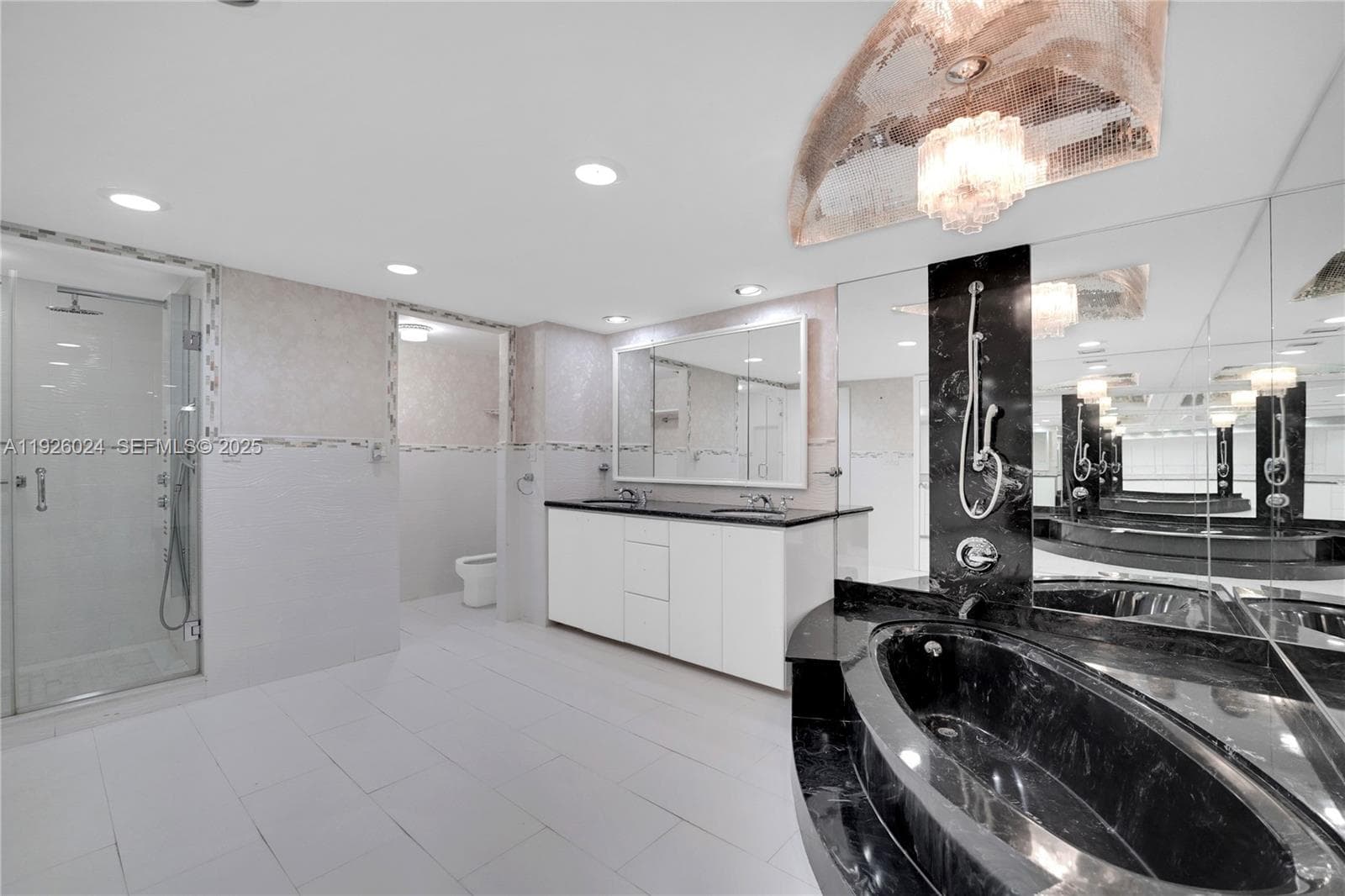 The Malaga · #16B in Hallandale Beach - Photo 32