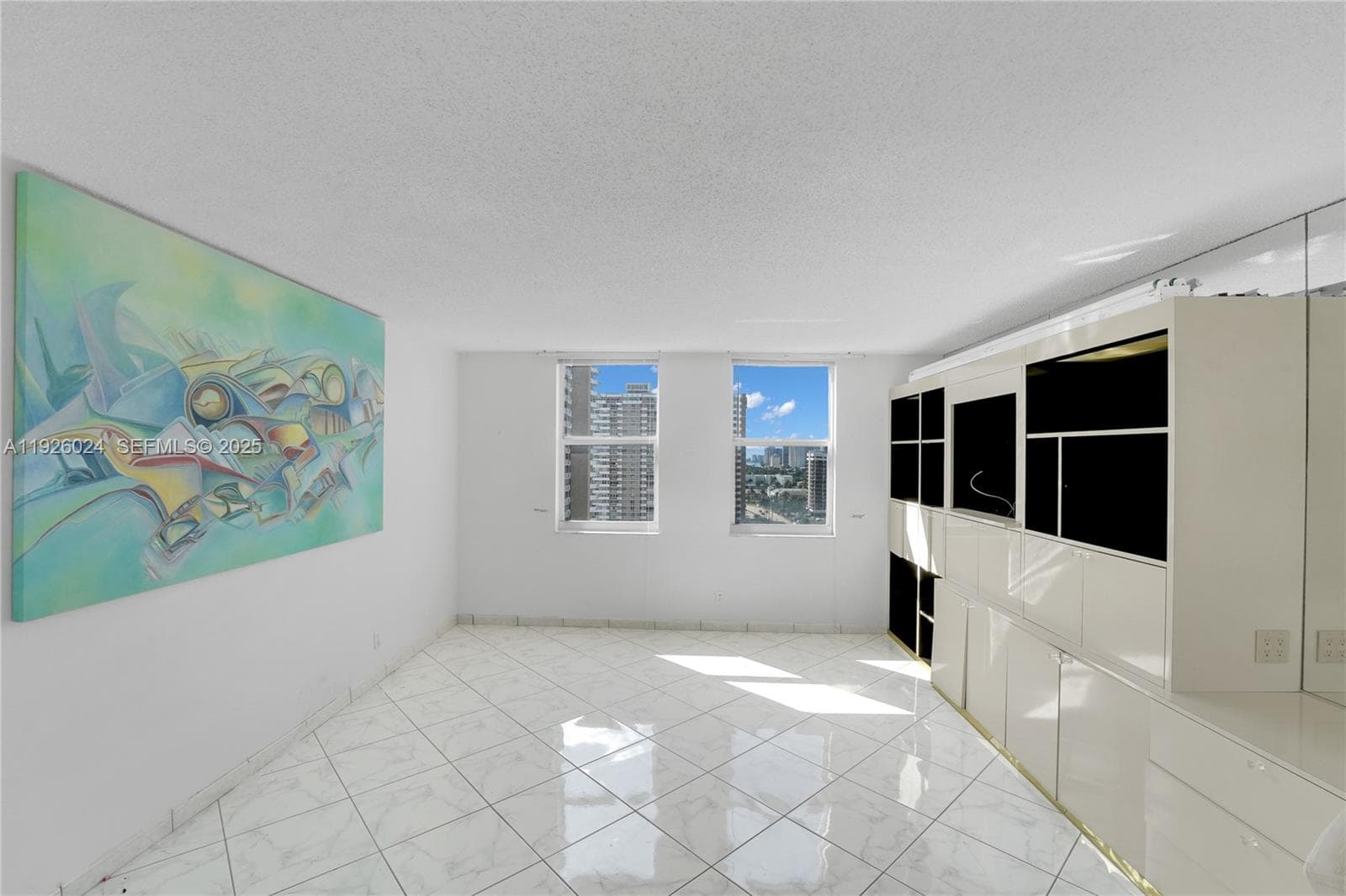 The Malaga · #16B in Hallandale Beach - Photo 38