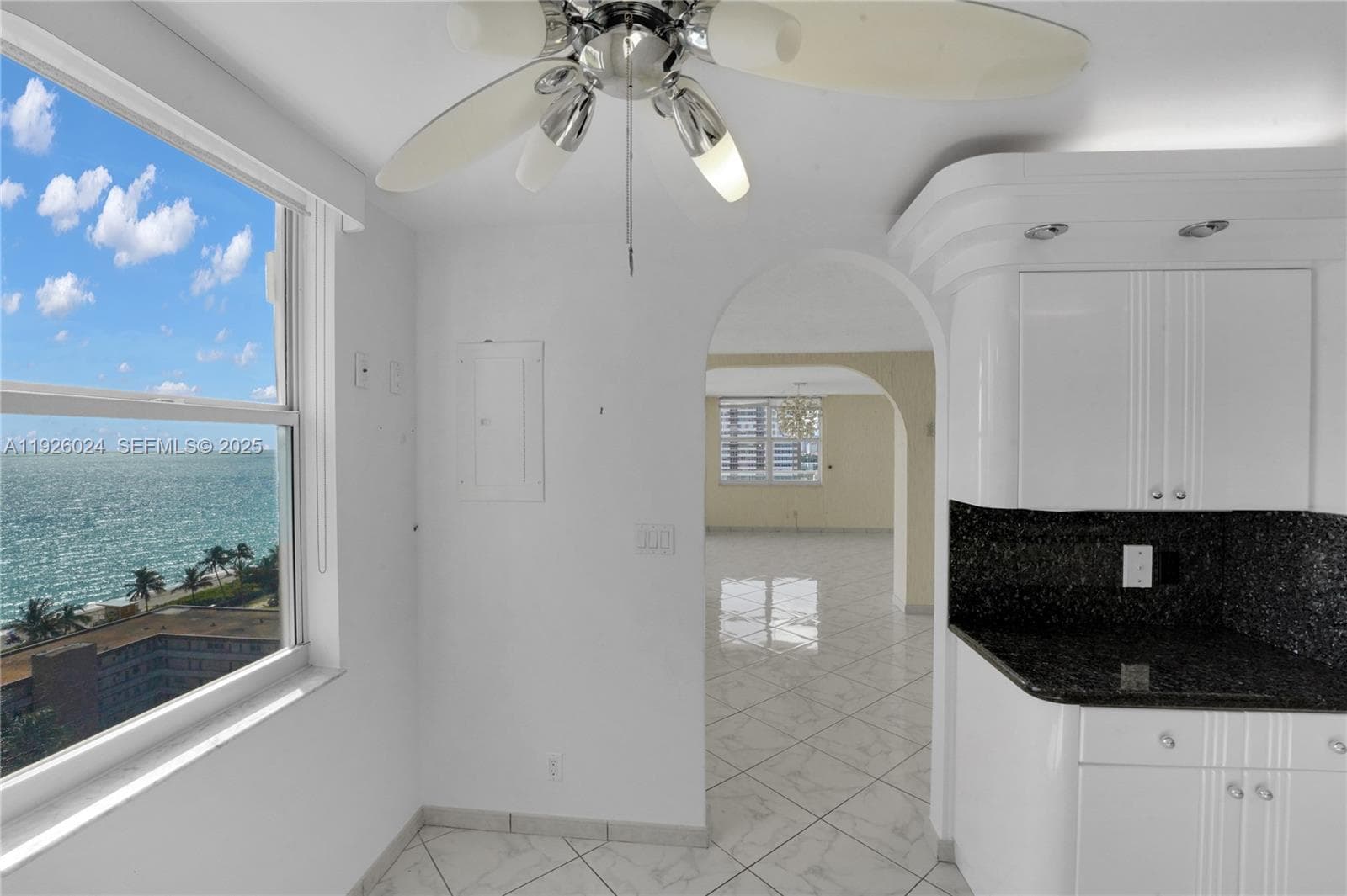 The Malaga · #16B in Hallandale Beach - Photo 11