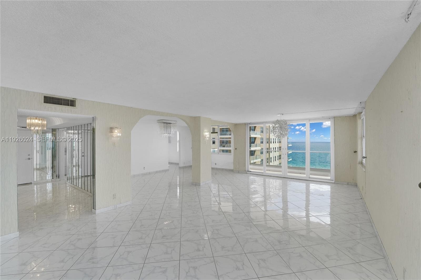 The Malaga · #16B in Hallandale Beach - Photo 19
