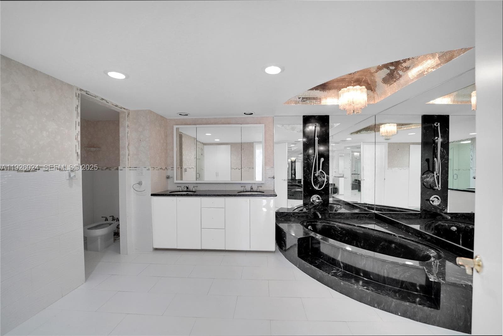 The Malaga · #16B in Hallandale Beach - Photo 31