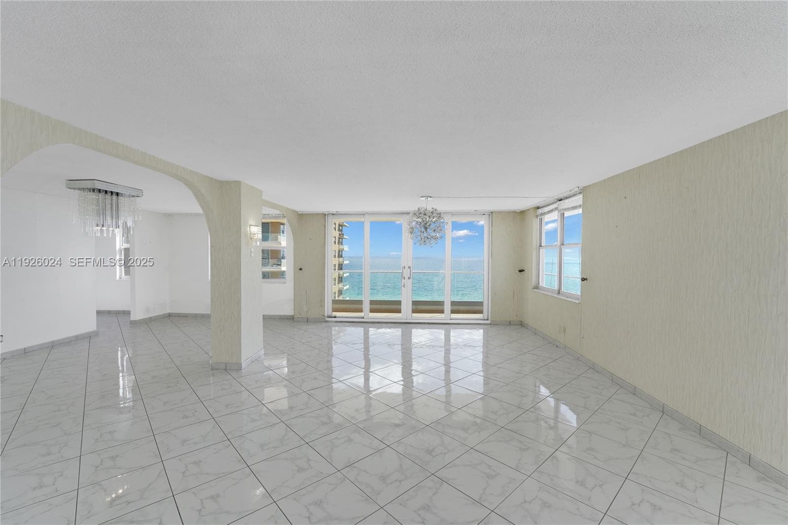 The Malaga · #16B in Hallandale Beach - Photo 21