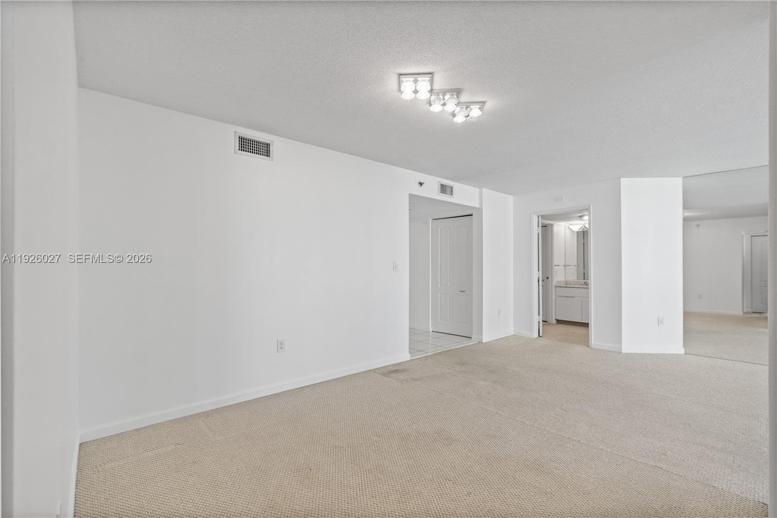 LEXCELLENCE CONDO · #707 in Miami Beach - Photo 22