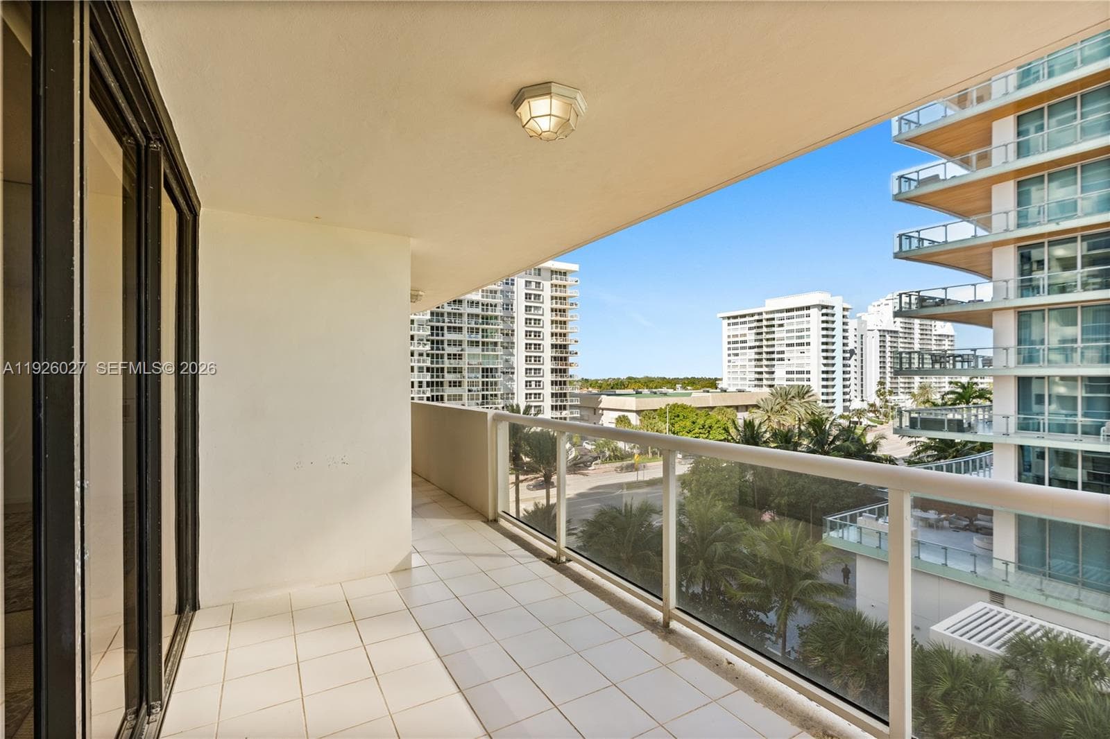 LEXCELLENCE CONDO · #707 in Miami Beach - Photo 14