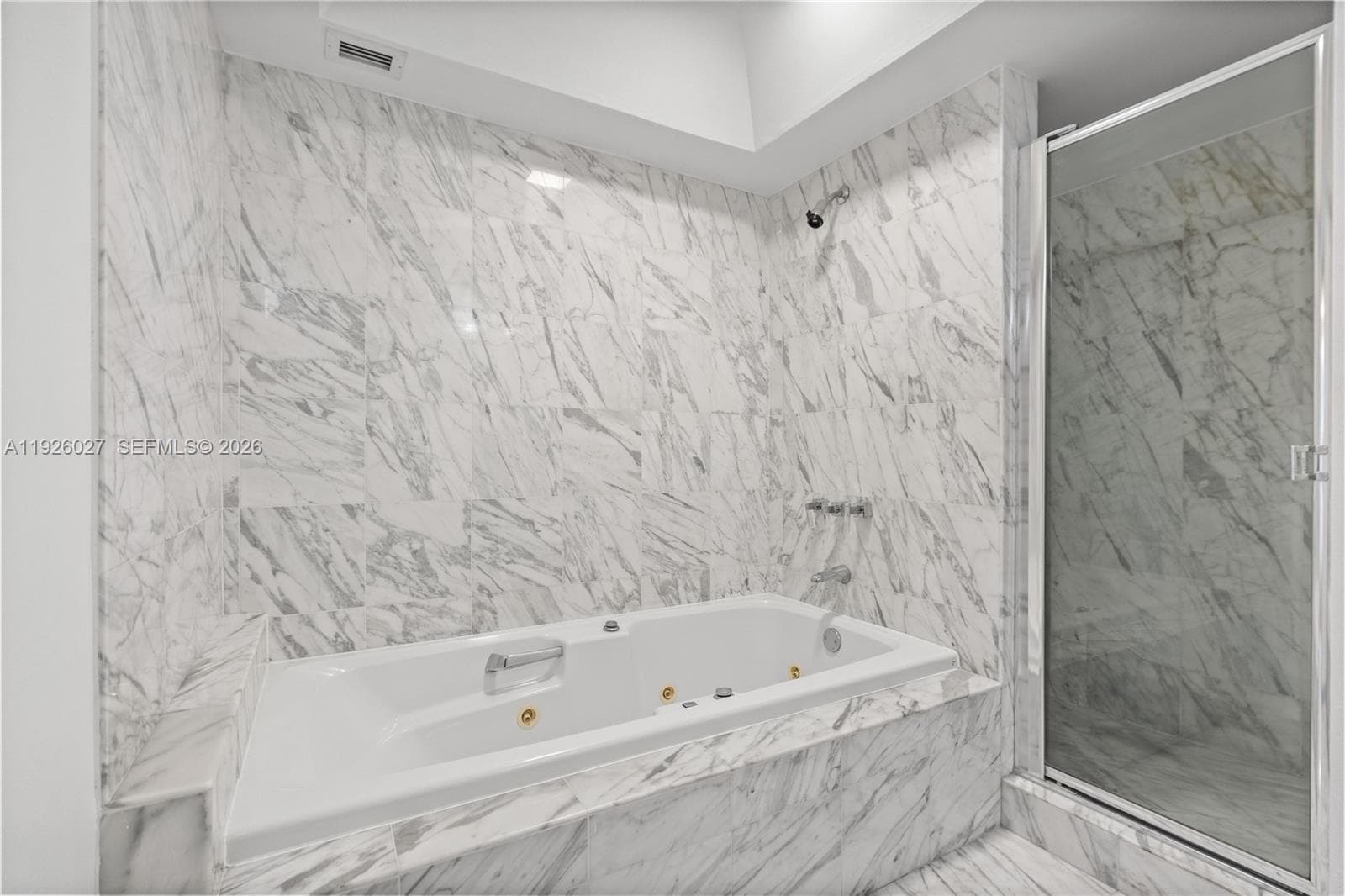 LEXCELLENCE CONDO · #707 in Miami Beach - Photo 40