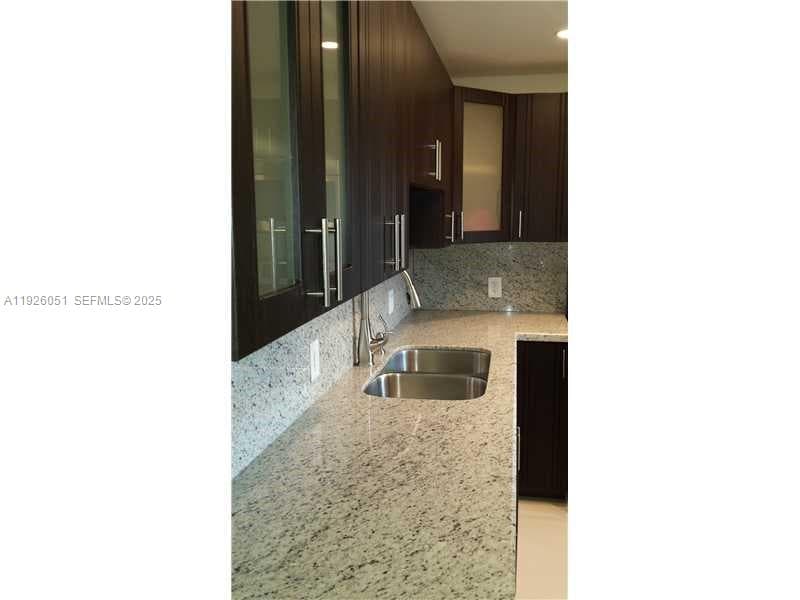 BISCAYA III CONDO · #314 in Aventura - Photo 9