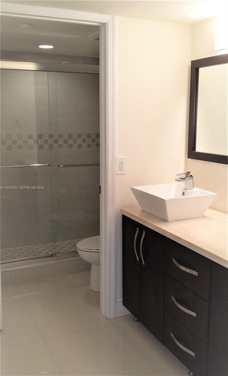BISCAYA III CONDO · #314 in Aventura - Photo 21