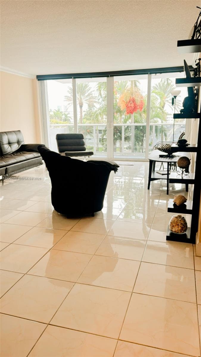Parker Tower Condo · #210 in Hallandale Beach - Photo 16