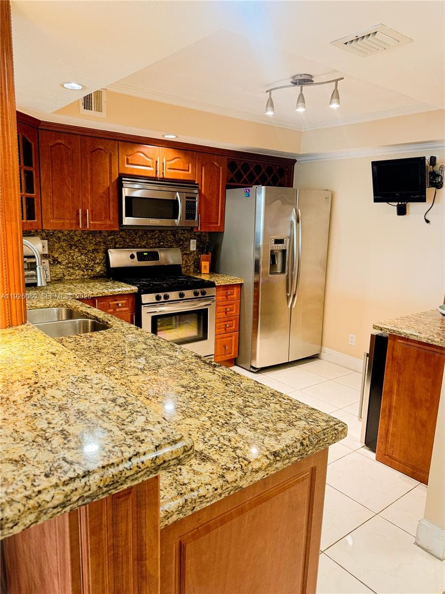Parker Tower Condo · #210 in Hallandale Beach - Photo 61