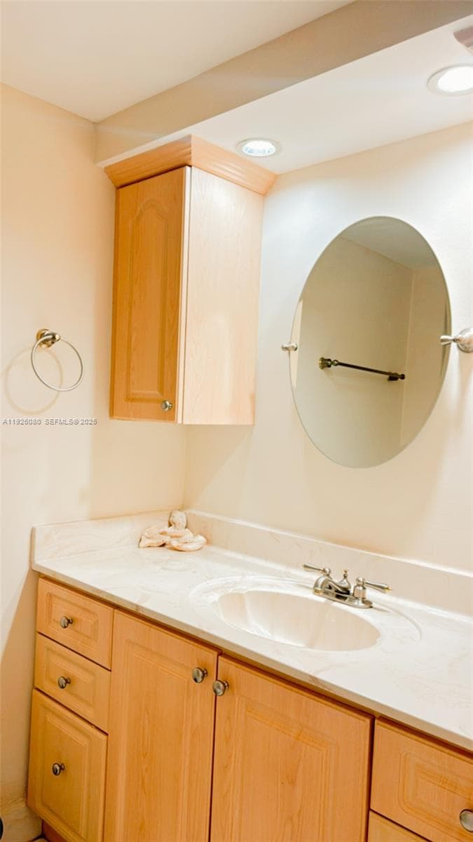 Parker Tower Condo · #210 in Hallandale Beach - Photo 38