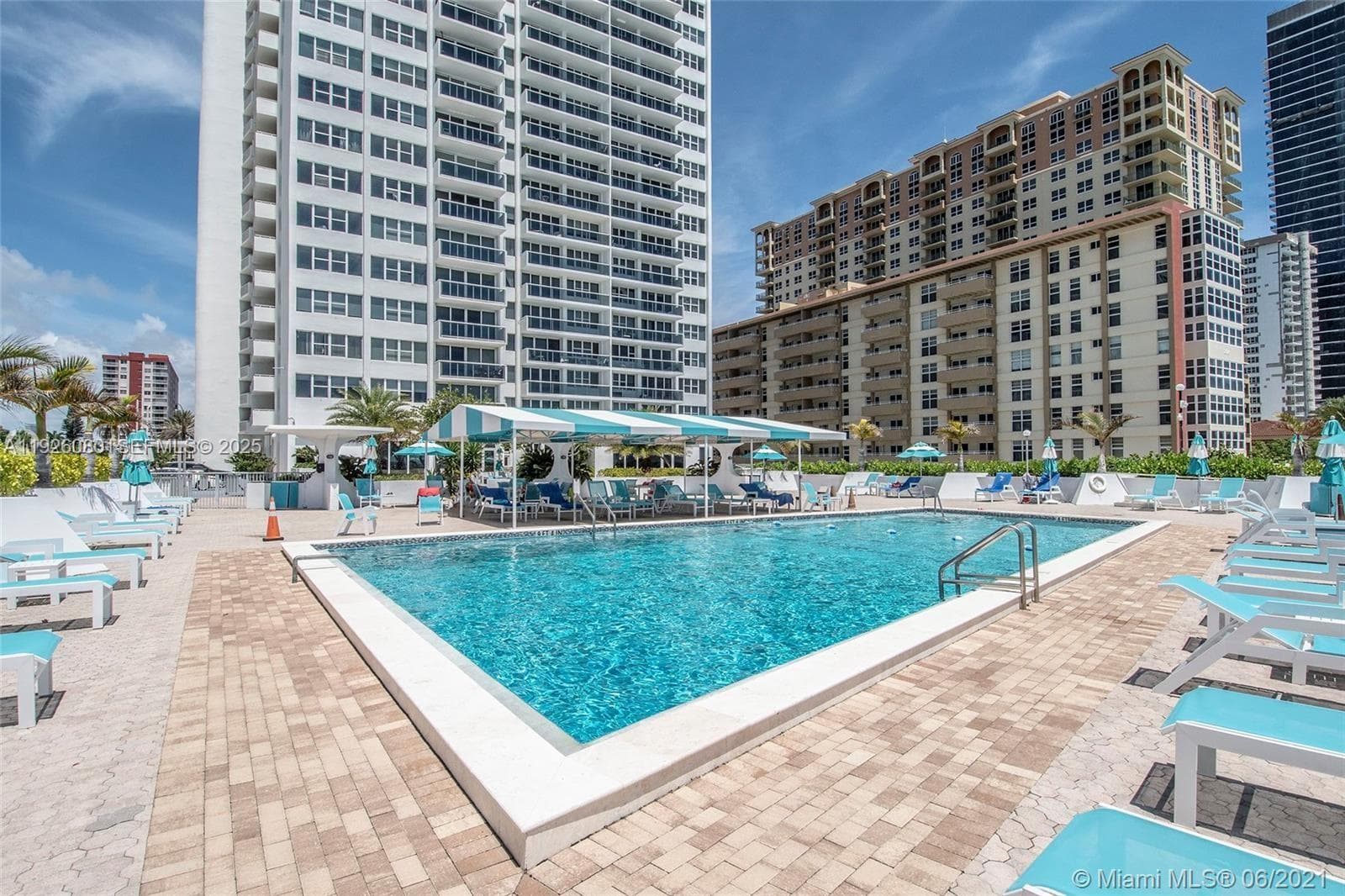 Parker Tower Condo · #210 in Hallandale Beach - Photo 74
