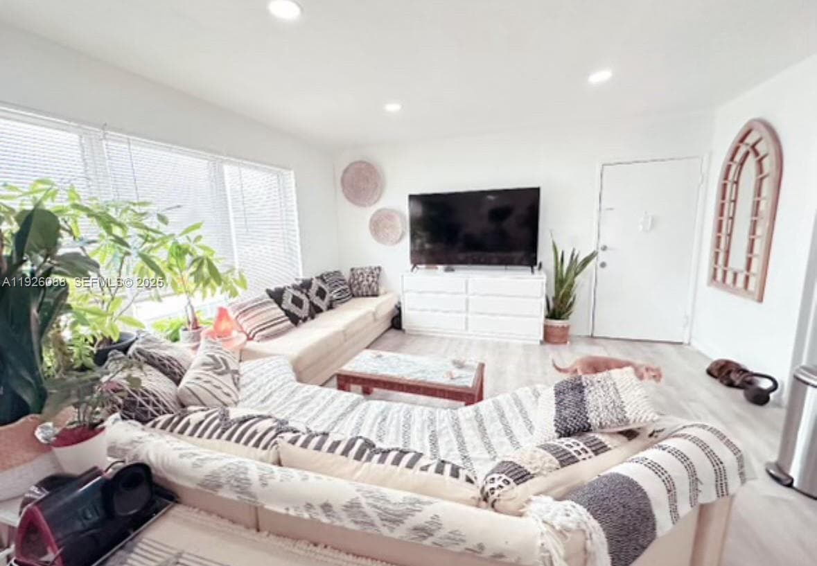 Example of living room furnished
