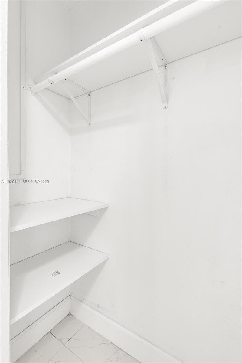 1820 James Condo · #2A in Miami Beach - Photo 17