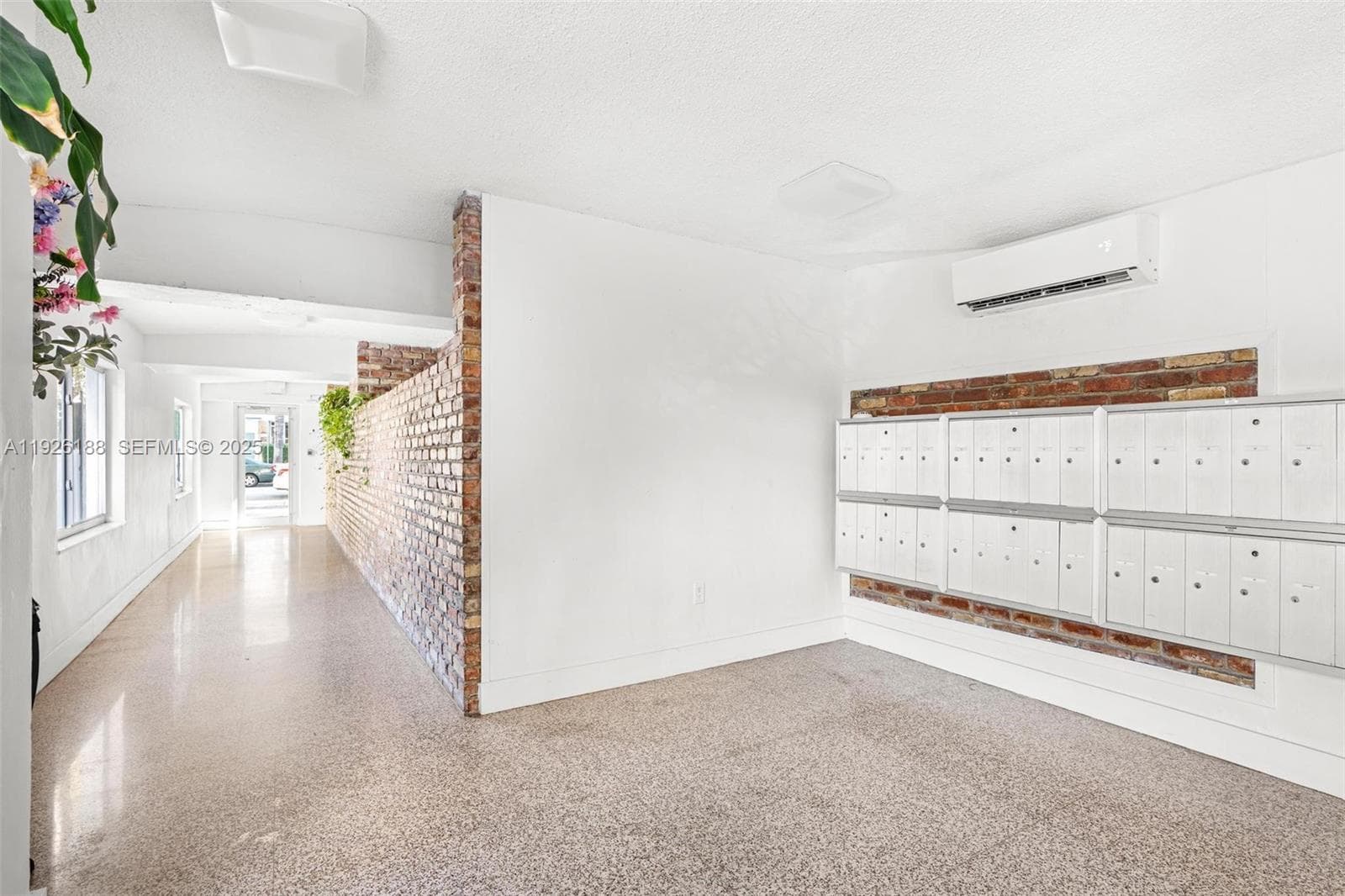 1820 James Condo · #2A in Miami Beach - Photo 3