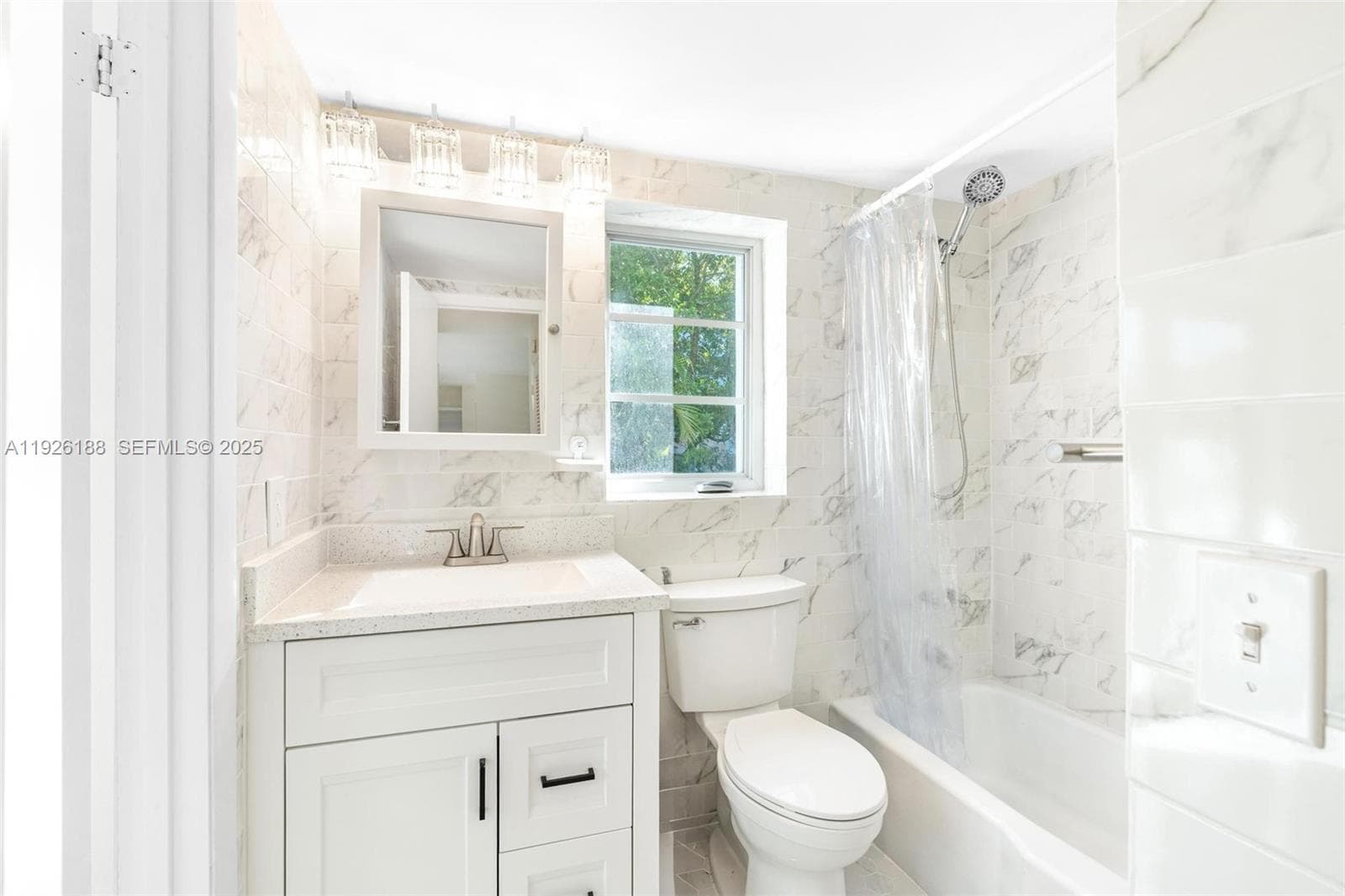 1820 James Condo · #2A in Miami Beach - Photo 24