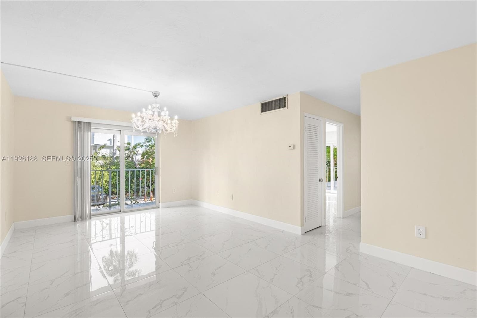 1820 James Condo · #2A in Miami Beach - Photo 11