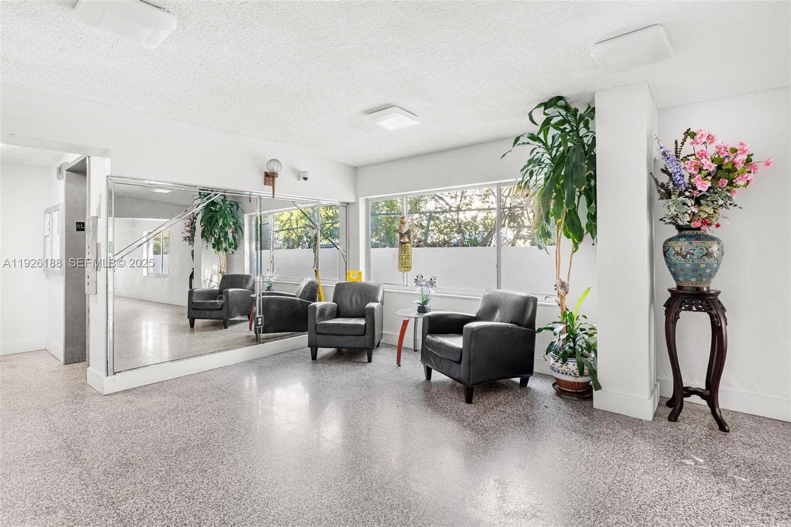 1820 James Condo · #2A in Miami Beach - Photo 4