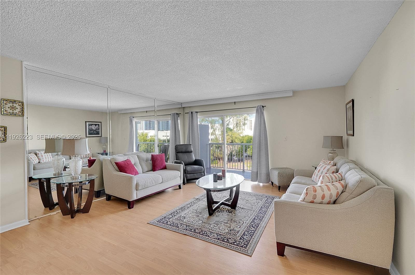 TOWNE ROYALE CONDO · #409 in Sunny Isles Beach - Photo 9