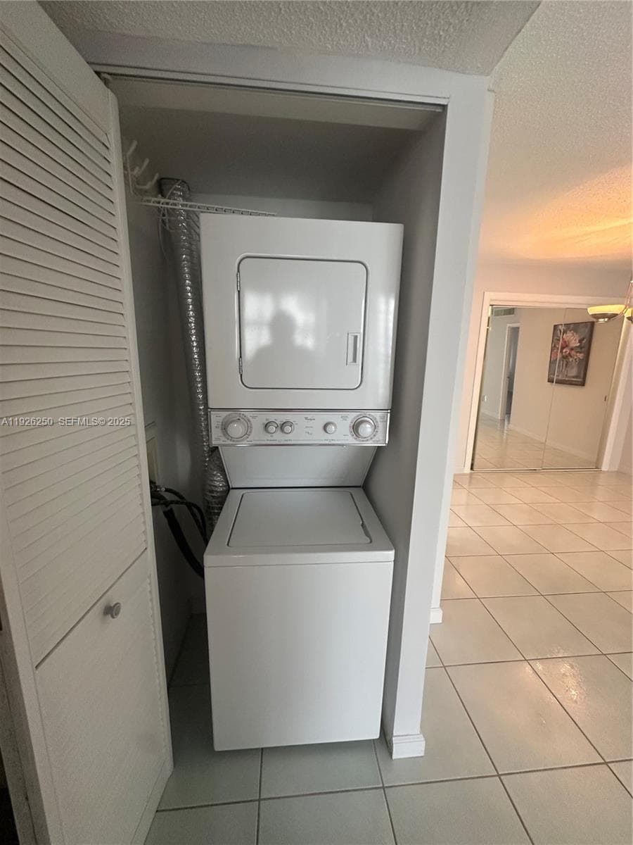 PARKER PLAZA CONDO ESTATE · #1705 in Hallandale Beach - Photo 30