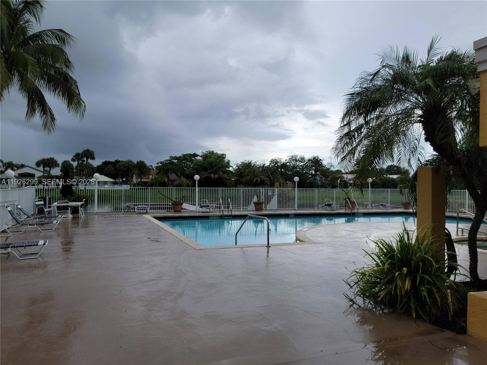 SAILBOAT POINTE CONDO · #1011 in Oakland Park - Photo 17