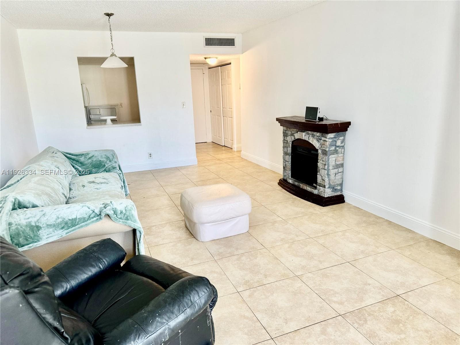 DESOTO PARK CONDO · #417 in Hallandale Beach - Photo 8