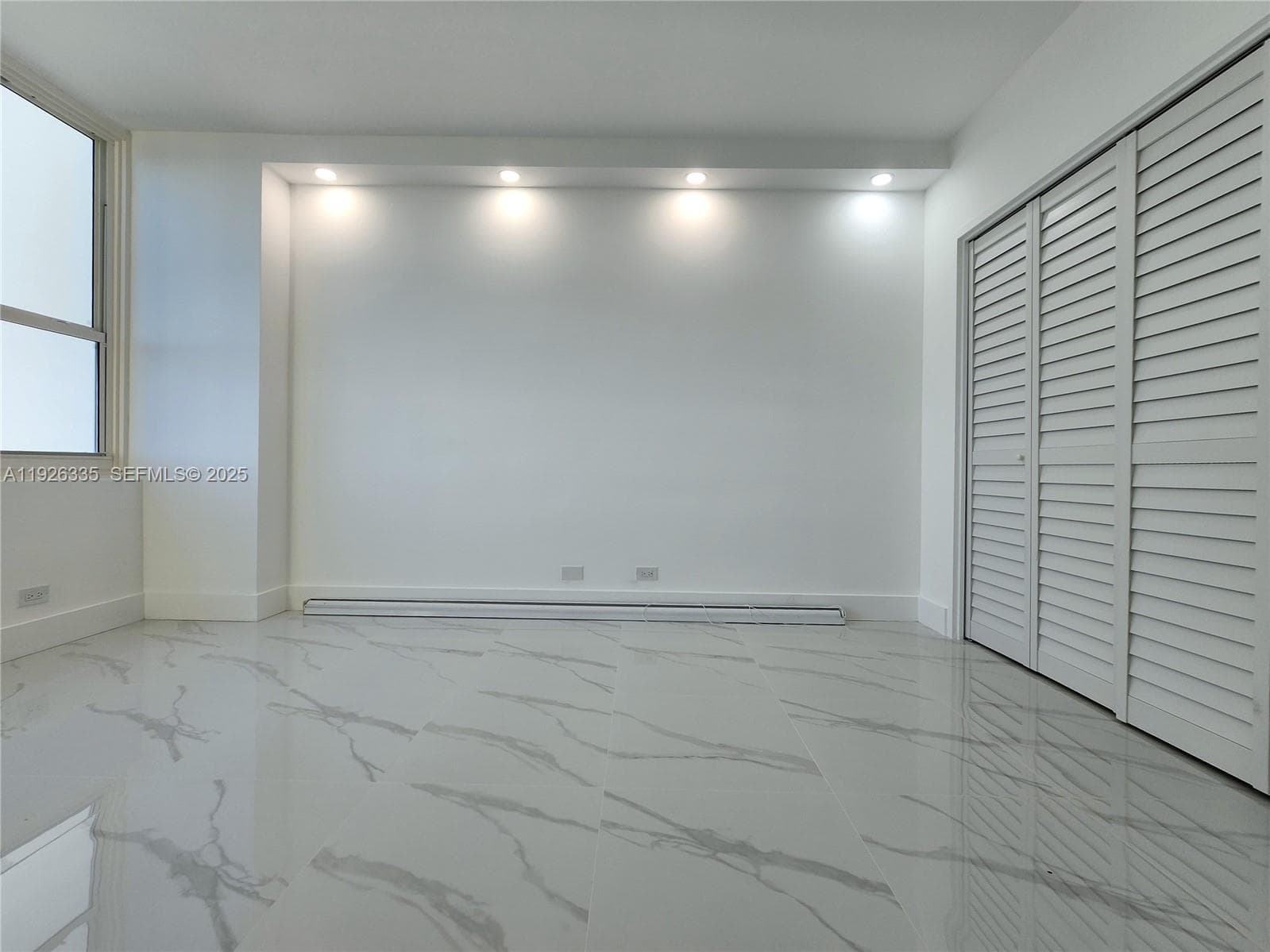 Alexander Towers · #716 in Hollywood - Photo 21