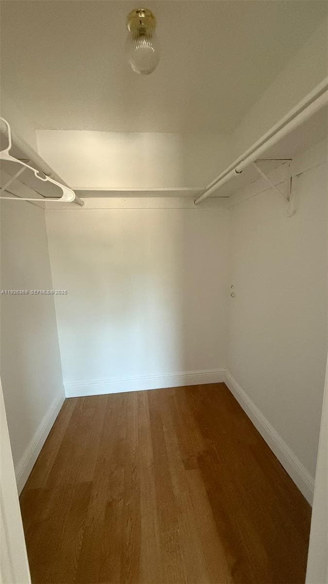 1818 Meridian House · #4J in Miami Beach - Photo 4