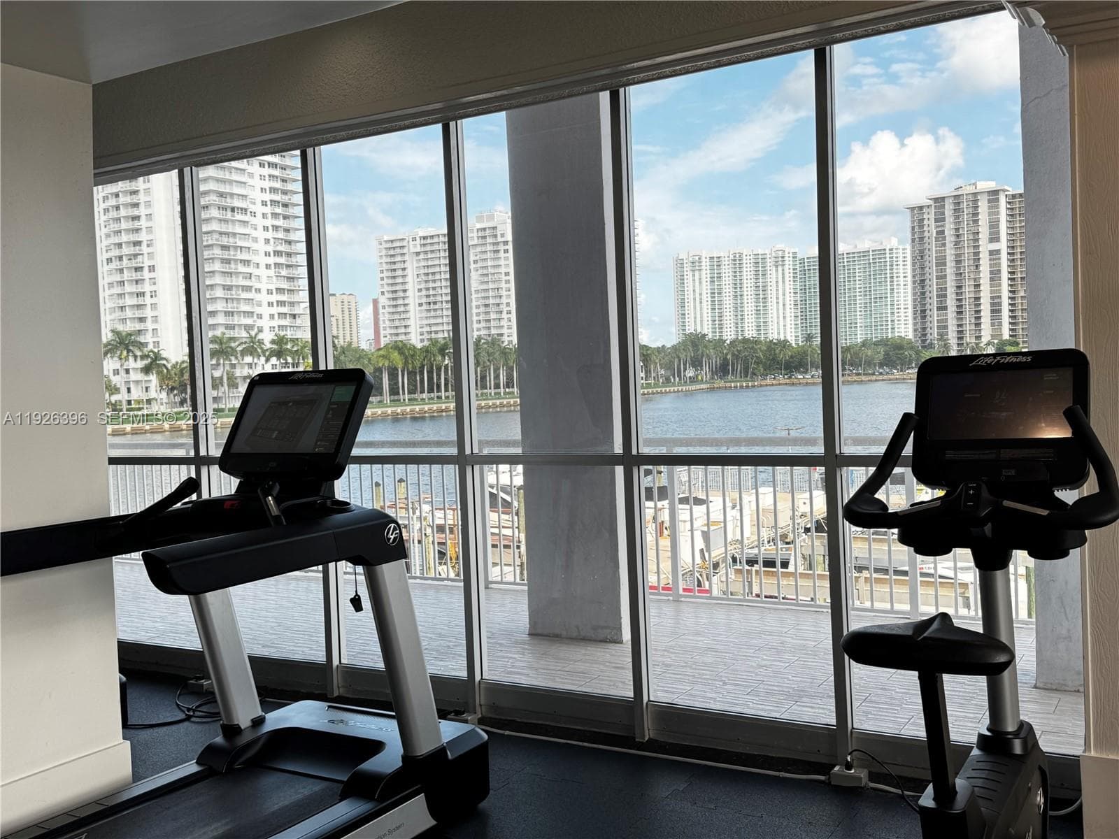 DEL PRADO MARINA · #1203 in Aventura - Photo 38
