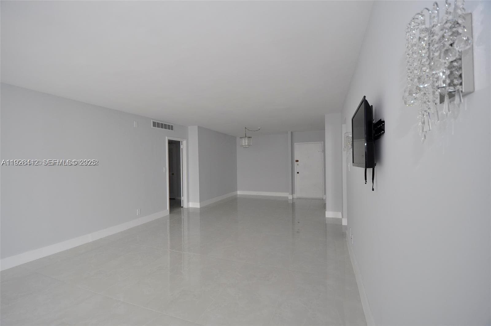Parker Plaza · #1504 in Hallandale Beach - Photo 4