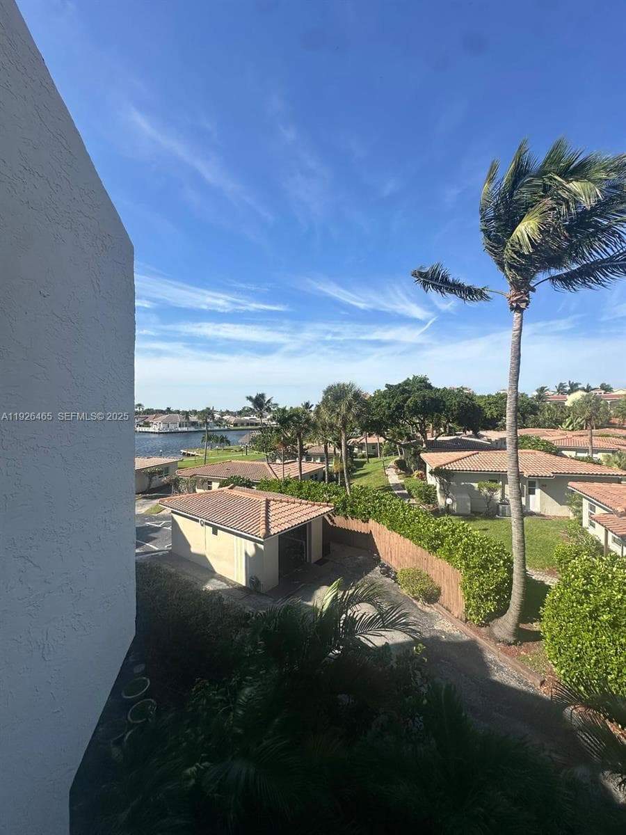 ocean vista condo · #15 in Hillsboro Beach - Photo 13